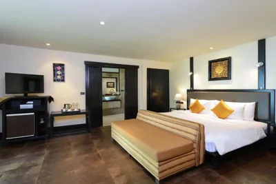 Deluxe Double or Twin Room with Sea View — Andaman White Beach Resort