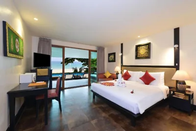 Villa with Private Pool - Beach Front — Andaman White Beach Resort